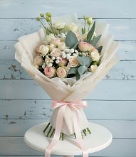 Букет цветов из:  Розы и Лизиантусы #REPLACE_PRED# Оболенске