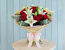 Букет цветов из:  Лилии и Розы #REPLACE_PRED# Оболенске