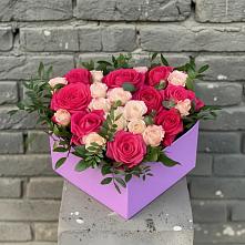 Цветочная композиция из Розы в коробке в Оболенске
