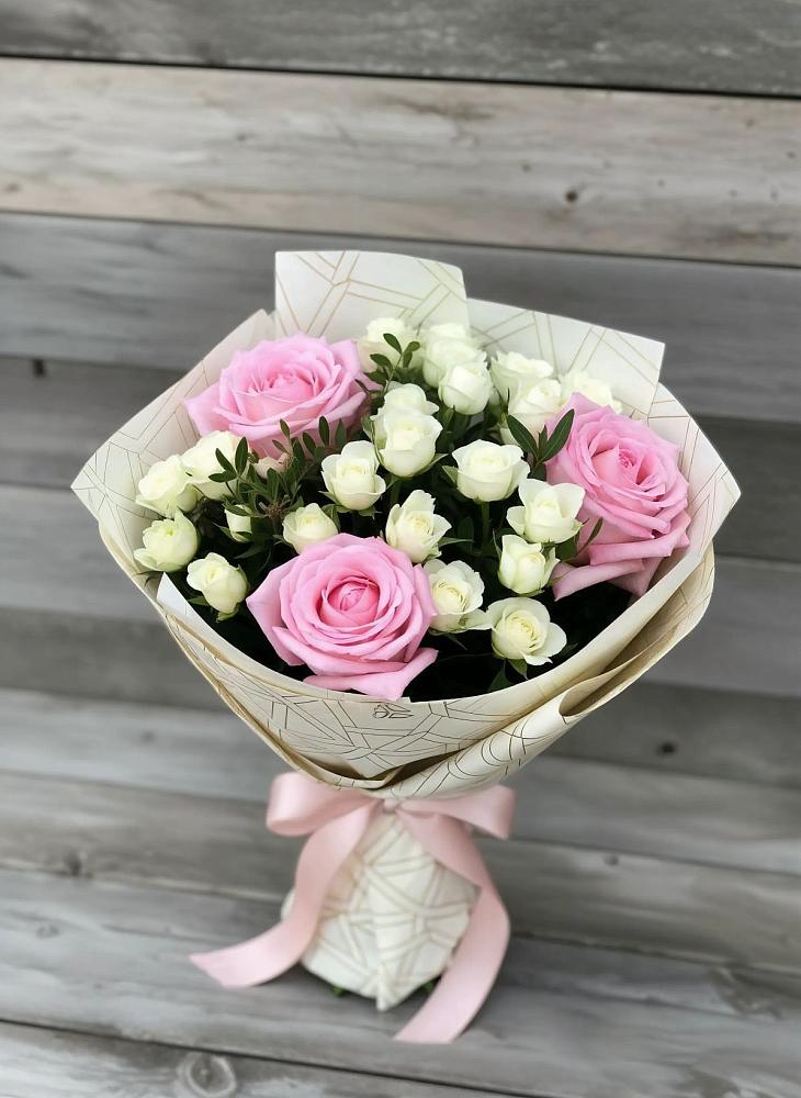 Букет цветов из: Розы в Оболенске