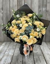 Букет цветов из:  Розы и Лизиантусы в Оболенске
