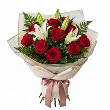 Букет цветов из:  Лилии и Розы в Оболенске