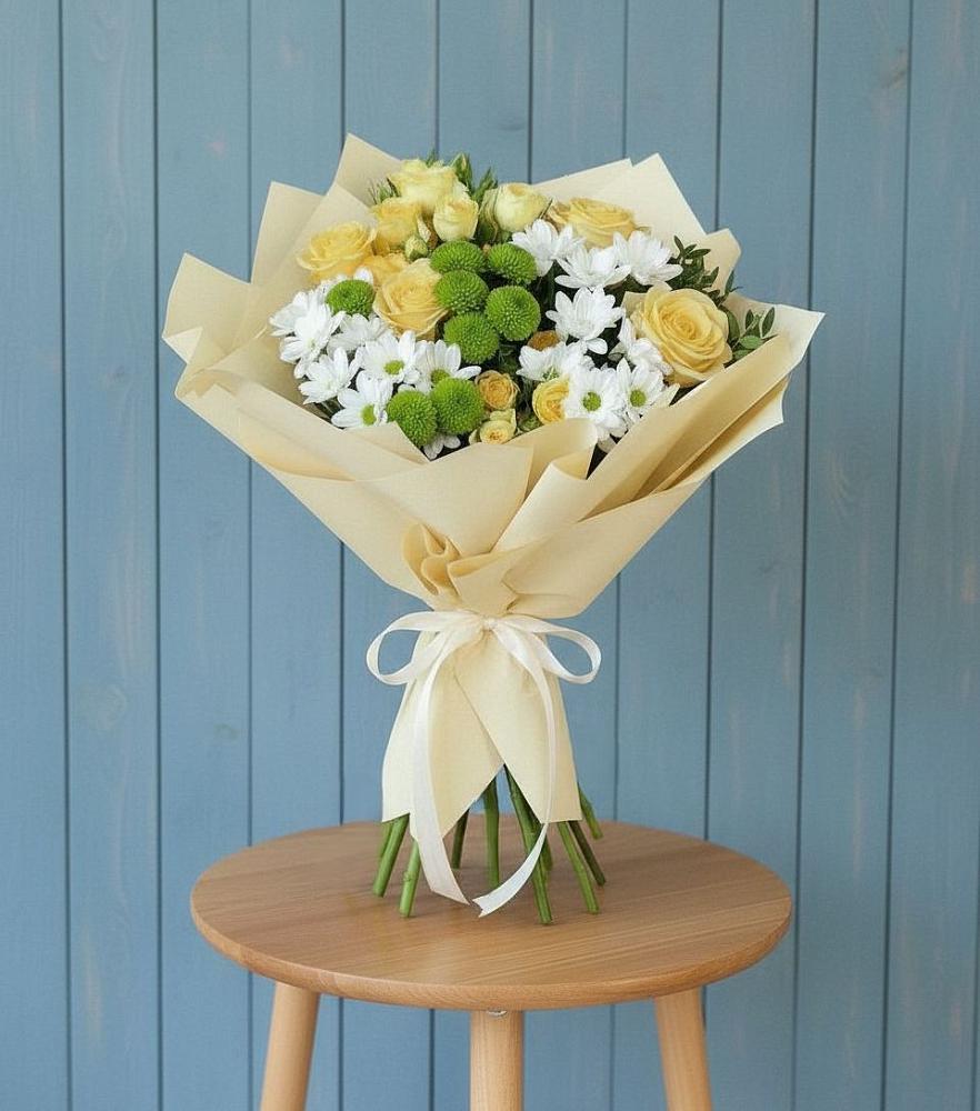 Букет цветов из: Хризантемы и Розы в Оболенске