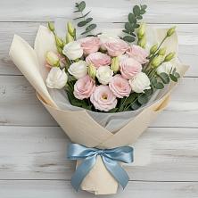 Букет цветов из:  Лизиантусы в Оболенске