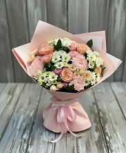 Букет цветов из:  Гвоздики, Розы и Хризантемы в Оболенске