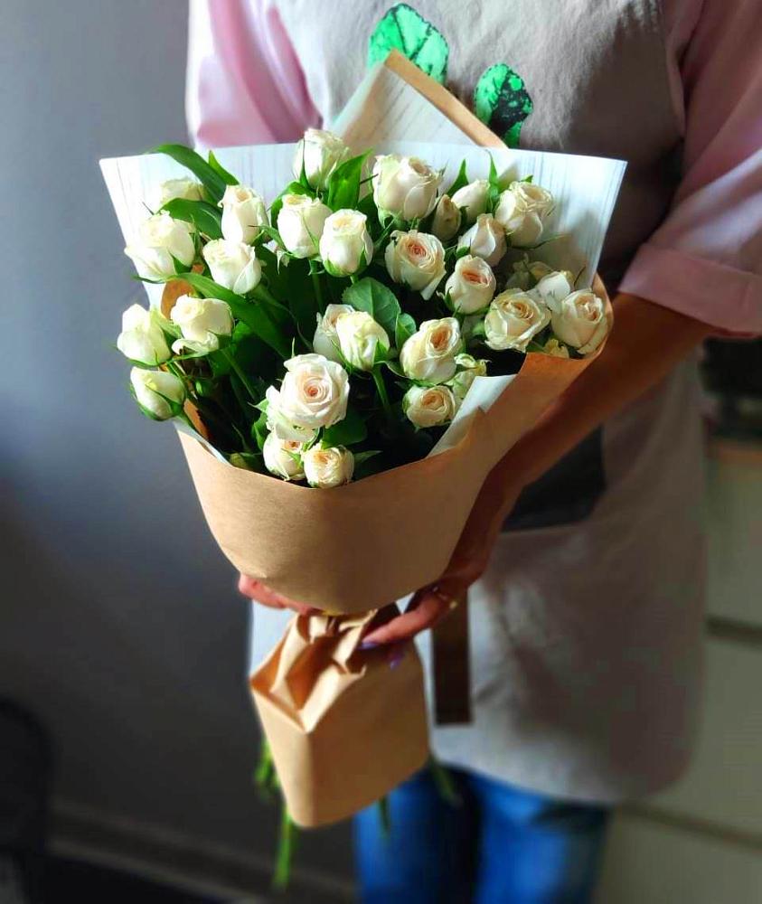 Букет цветов из: Розы в Оболенске