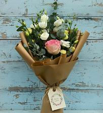 Букет цветов из:  Розы и Лизиантусы в Оболенске